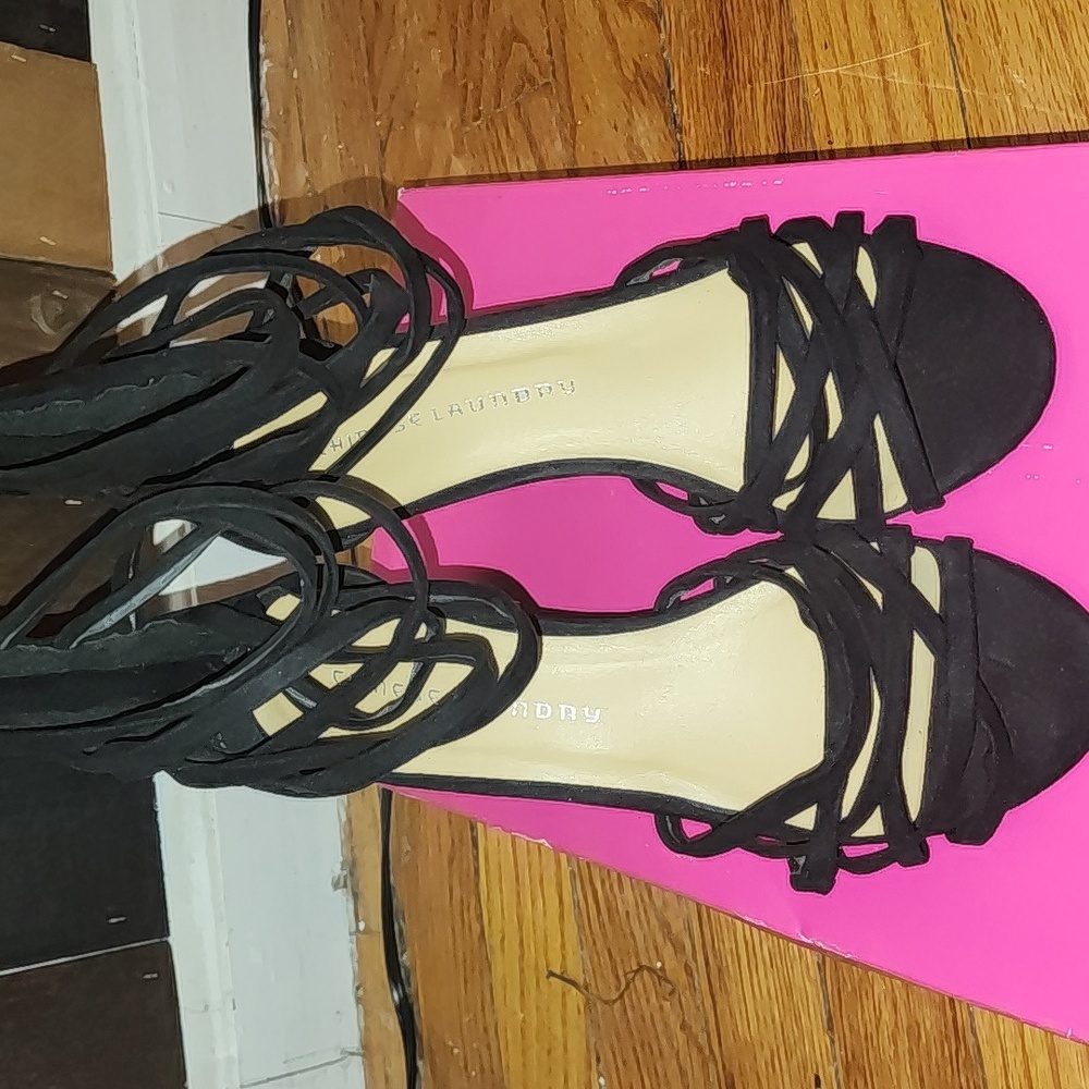 Chinese Laundry Caroline wedge sandal size 8.5